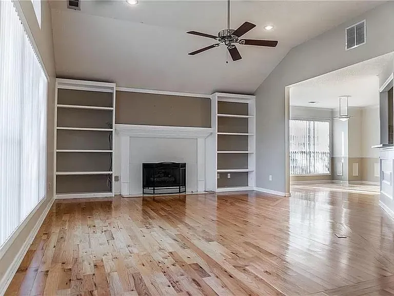 5605 Stewart Woods Dr — Photo 6