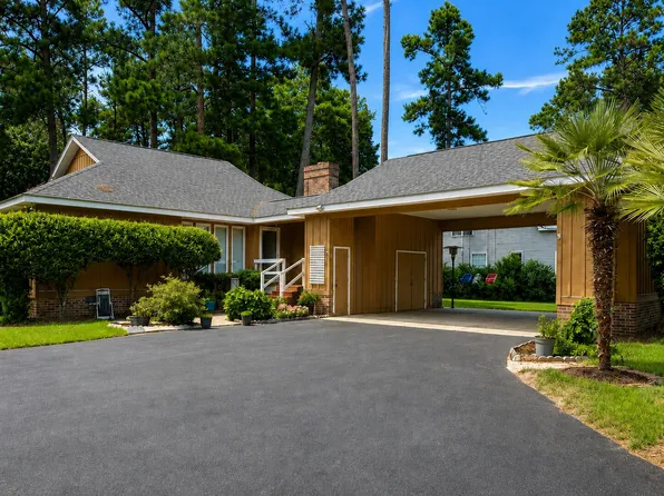 106 Wateree Dr, Santee, SC 29142