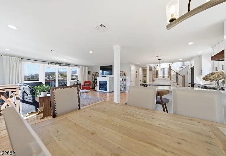 23 Edgemere Ave — Photo 13