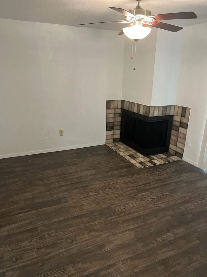 Ashford Creek Apartments — Photo 3