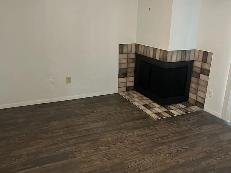 Ashford Creek Apartments — Photo 28