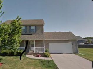 150 Bear Creek Ct, Palo, IA