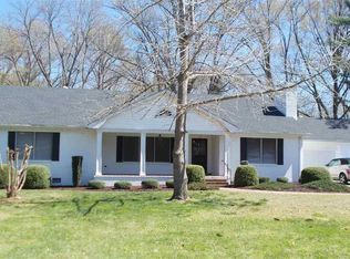 1123 Magnolia Dr, Fulton, KY 42041