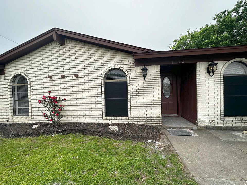 1st image of 1732 Americana Blvd