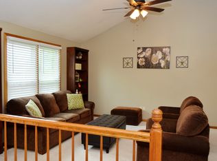 9507 NW 87th Ter, Kansas City, MO 64153
