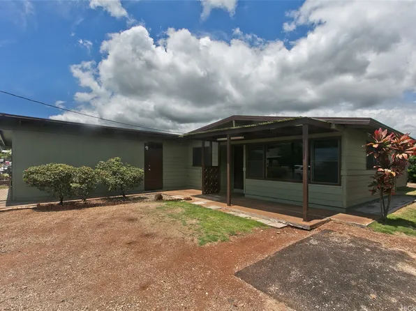 94-422 Apowale St, Waipahu, HI 96797