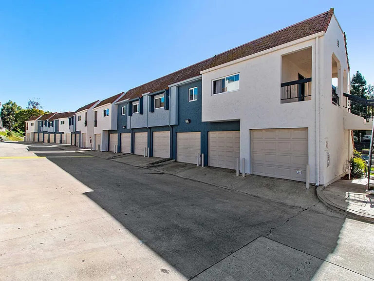 Canyon Villa — Photo 11