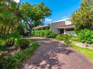 8010 Los Pinos Blvd, Coral Gables, FL 33143