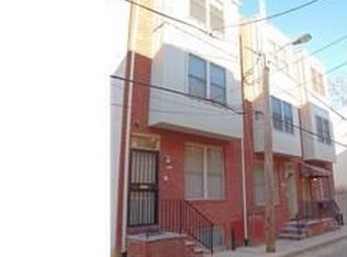 1913 Webster St, Philadelphia, PA 19146