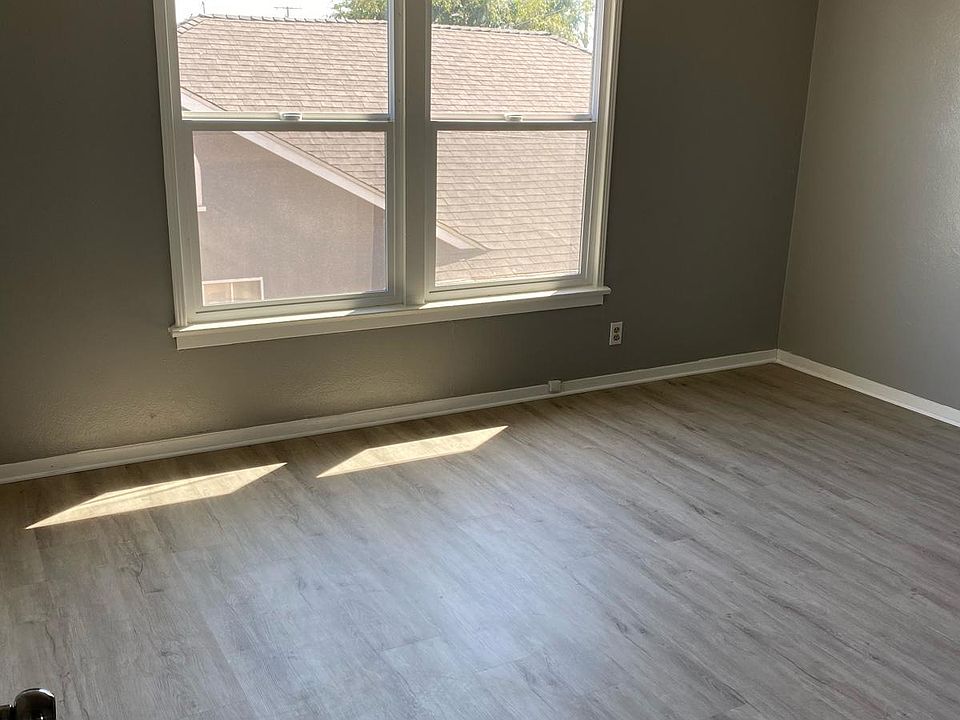 Bedroom #1