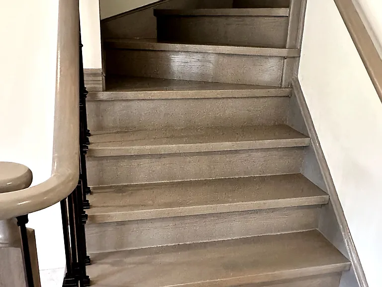 5535 Lawrence Ave E — Photo 10