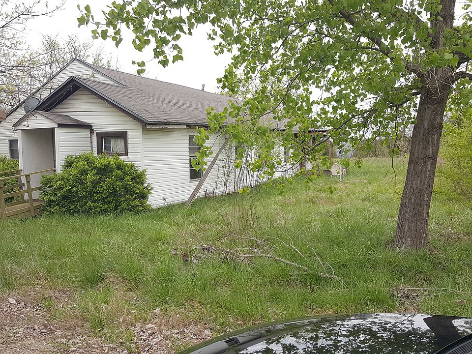 1st image of 812 County Road 22950