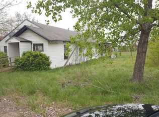 812 County Road 22950, Paris, TX 75460