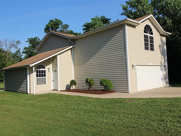 2nd image of 32803 S Nikki Ln
