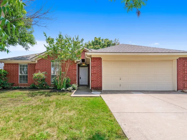 4416 Marsarie St, Fort Worth, TX 76137