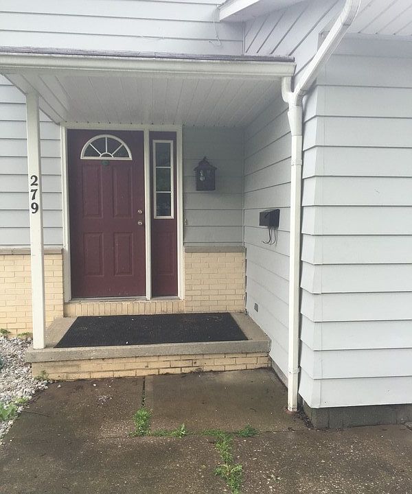 Charming entry
