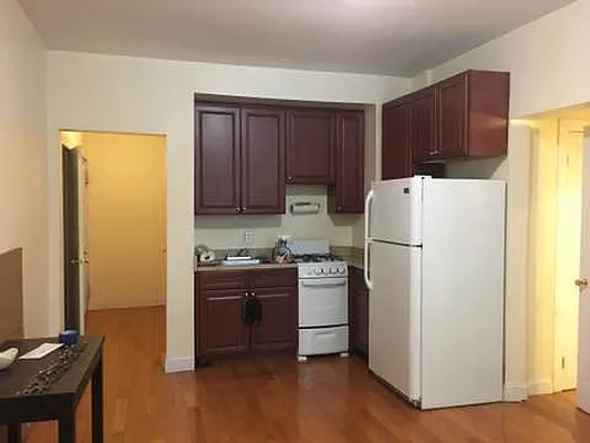 Rented by Lang Realty LLC | media 19