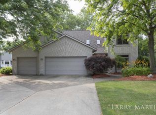 5021 Windybrook Dr SW, Wyoming, MI