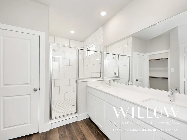 10518 Moon Valley Ln — Photo 30