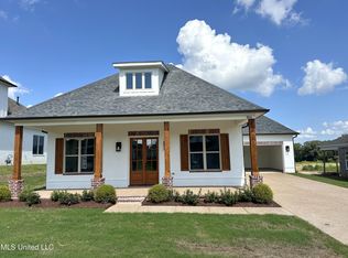 3894 Swan Cv, Hernando, MS 38632
