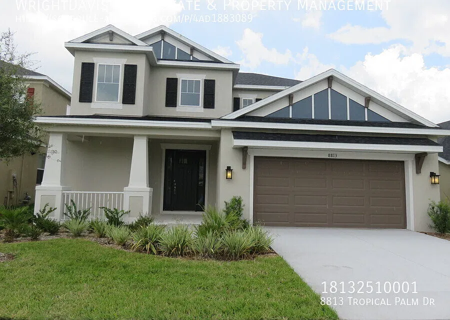 8813 Tropical Palm Dr