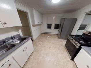 8 Colburn St APT 2, Lebanon, NH 03766