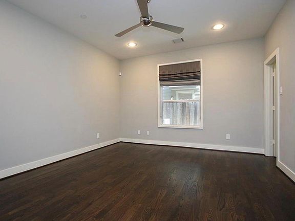 4th image of 2614 Sherwin St