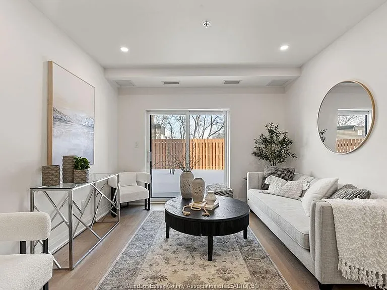 11646 Tecumseh Rd E #201 — Photo 14