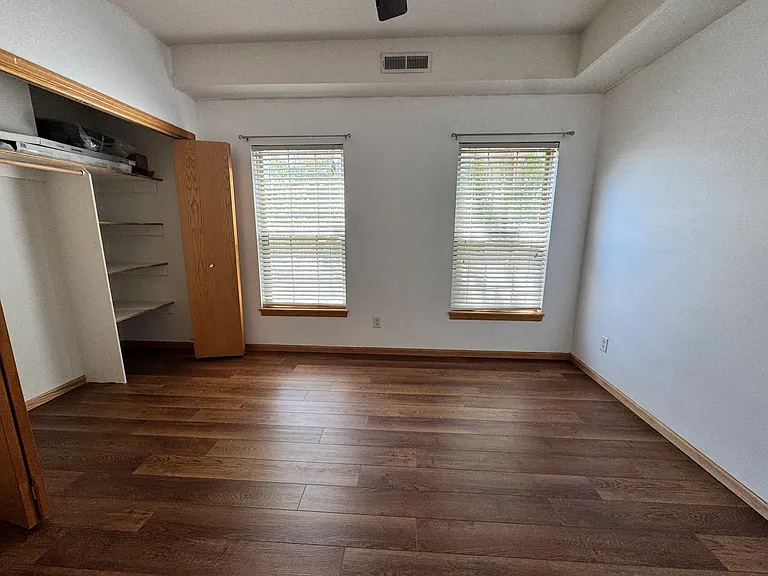2855 Coral Ct #204 — Photo 4