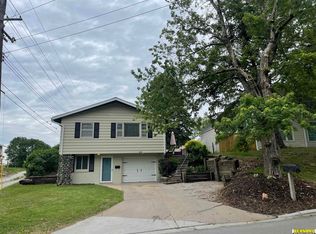 608 N 16th St, Nebraska City, NE 68410