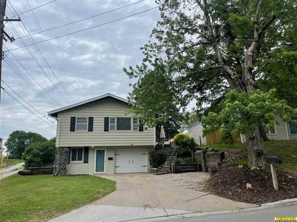 608 N 16th St, Nebraska City, NE 68410