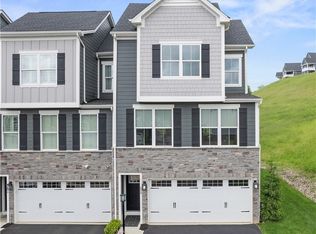 606 Spruce Ln N, Canonsburg, PA 15317