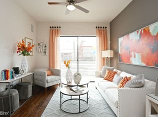 3770 Center St, Houston, TX 77007