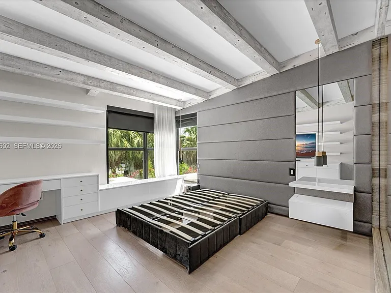 6011 N Bayshore Dr #8-D — Photo 21