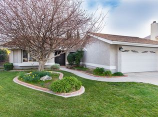 28548 Bud Ct, Santa Clarita, CA 91350