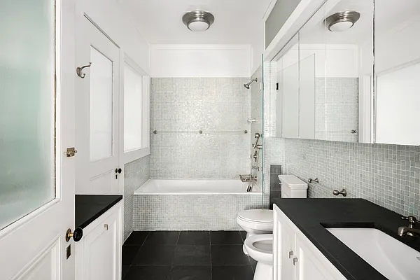 Sold by Douglas Elliman | media 8