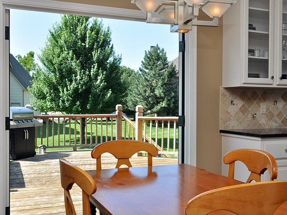 3rd image of 10309 E Ayesbury Ct