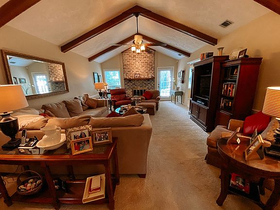 15 X 23 Great room/fireplace