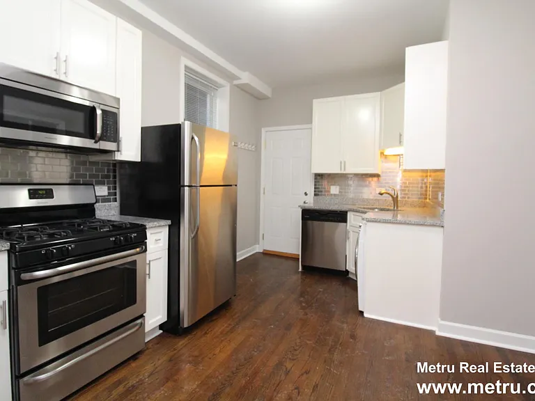 2014 W McLean Ave #2R — Photo 1