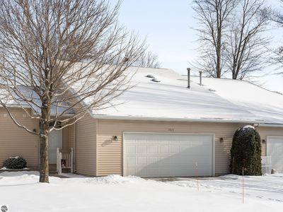 364 Woodside Cir, Cadillac, MI, 49601