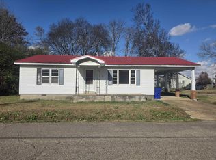 95 Sugarmaple Ave E, Savannah, TN 38372