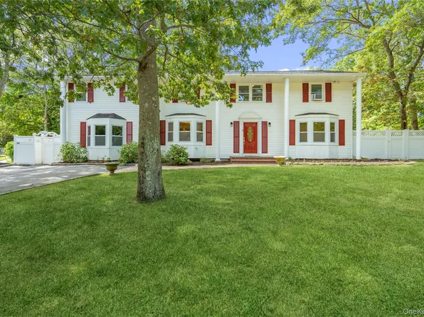 2 Mount Sinai Avenue S, Port Jefferson Station, NY 11776