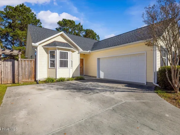 9440 Night Harbor Drive, Leland, NC 28451