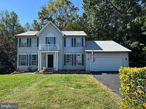 2nd image of 12 Jane Ct