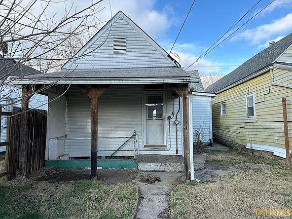 2nd image of 204 W Louisiana St
