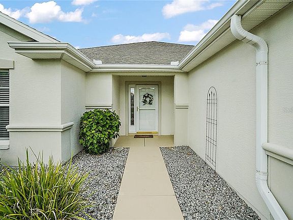 2nd image of 9641 SE 125th Ln