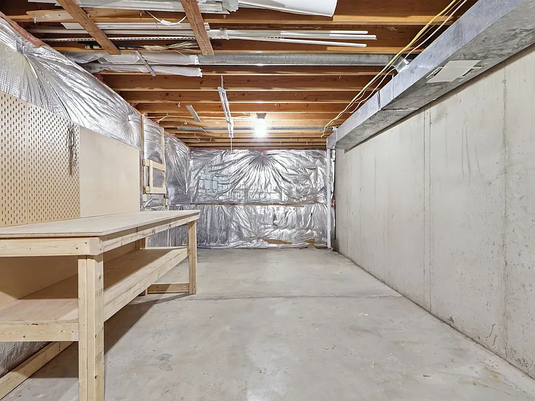 8818 Blue Sea Dr — Photo 29