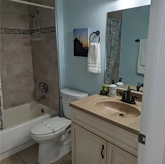 2535 SW 28th Pl — Photo 22