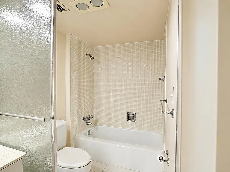 401 N Ocean Blvd #1704 — Photo 19