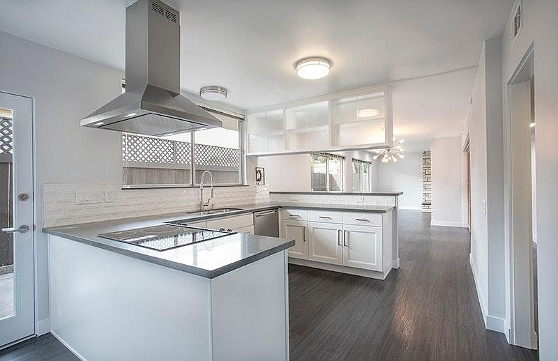 1st image of 327 Sinclair Ave APT 4